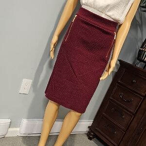 Michael Kors Maroon Ribbed Pencil Skirt with Gold Zipper Accents